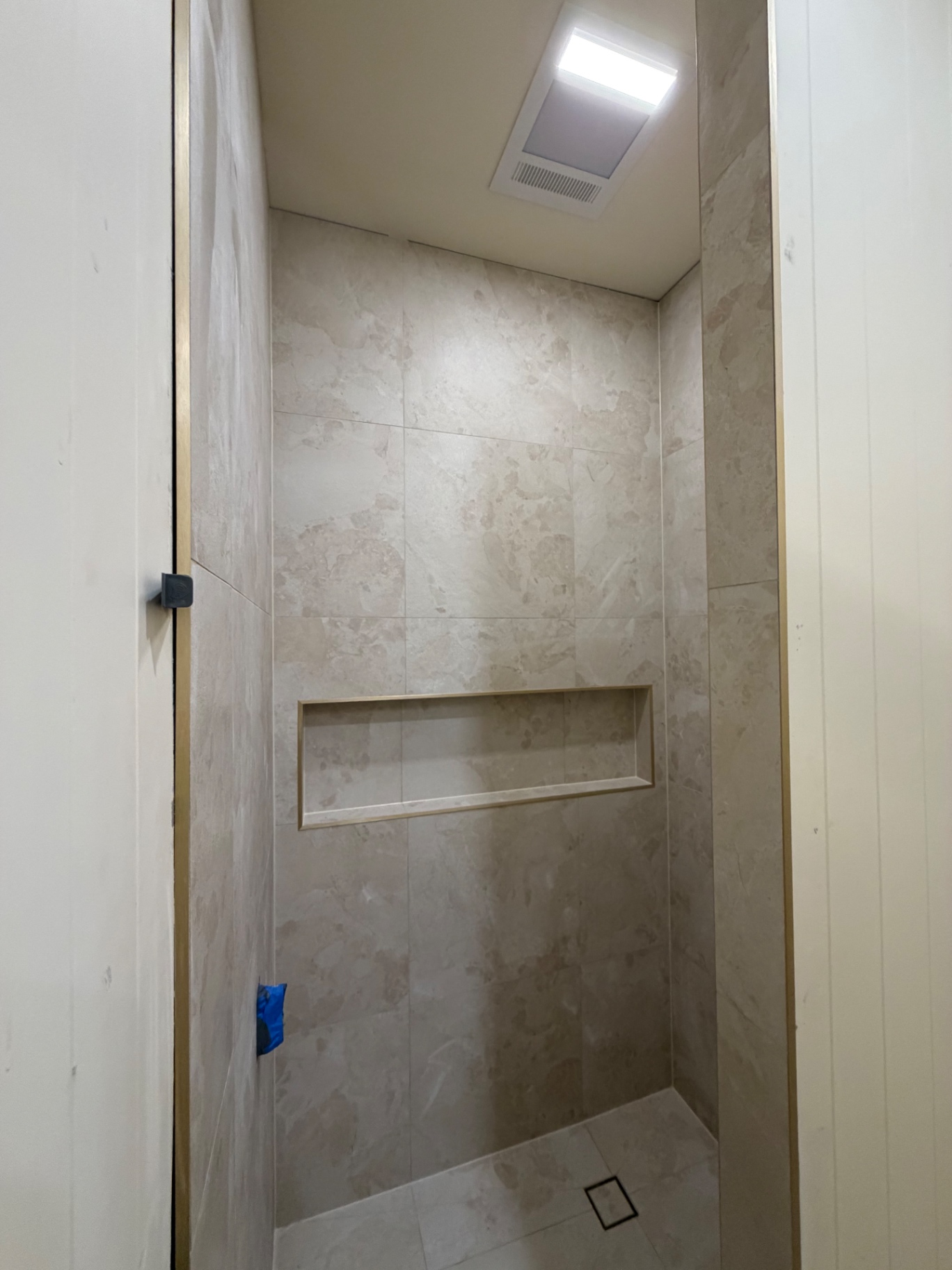 Marble shower — Sunshine Beach