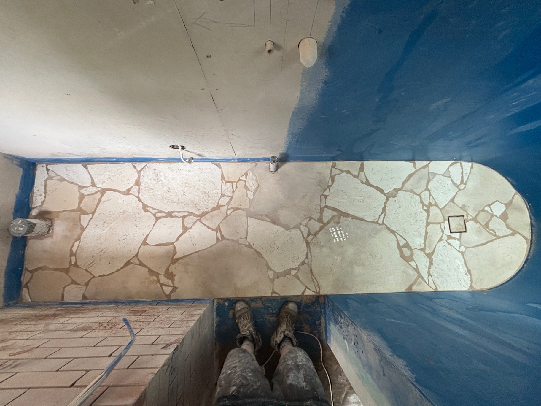 Crazy pave shower floor — Noosa Hinterland